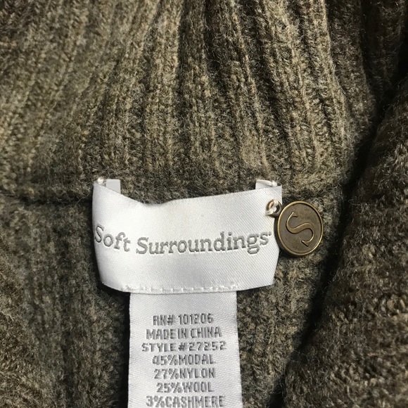 Eddie Bauer sweater - Picture 6 of 9